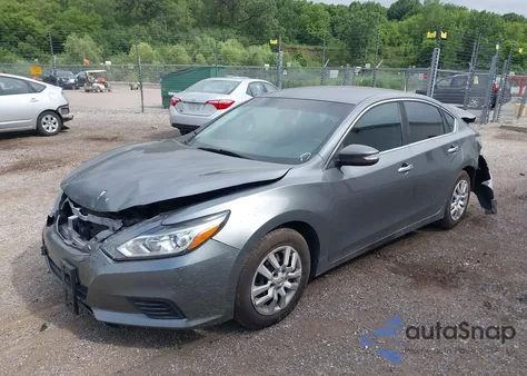 2016 Nissan Altima 2.5/2.5 S/2.5 Sl/2.5 Sr/2.5 Sv из США, поврежденный, VIN 1N4AL3AP0GC136524